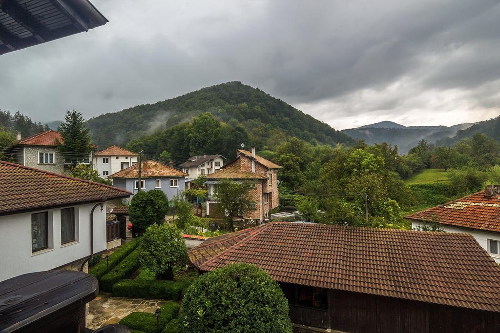Guesthouse Hitar Petar Gabrovo Exteriér fotografie